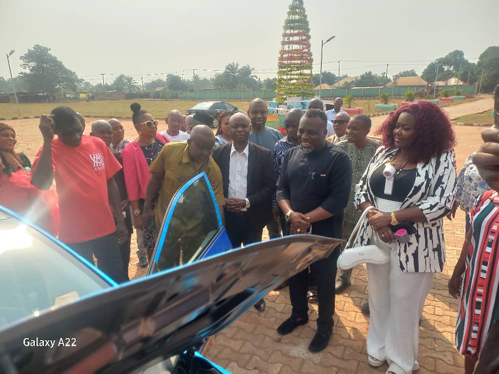 Aniocha North NULGE Presents Star Prize Car to LG Chairman