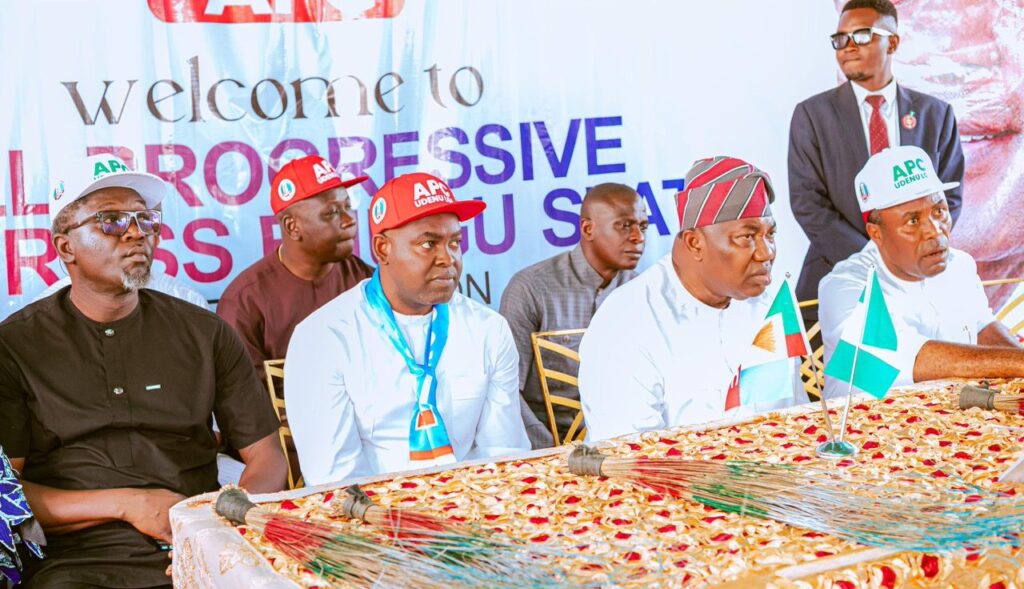 APC e-Registration: Ex-Enugu Governor and Ambassadorial Nominee, Ugwuanyi, Registers in His Ward