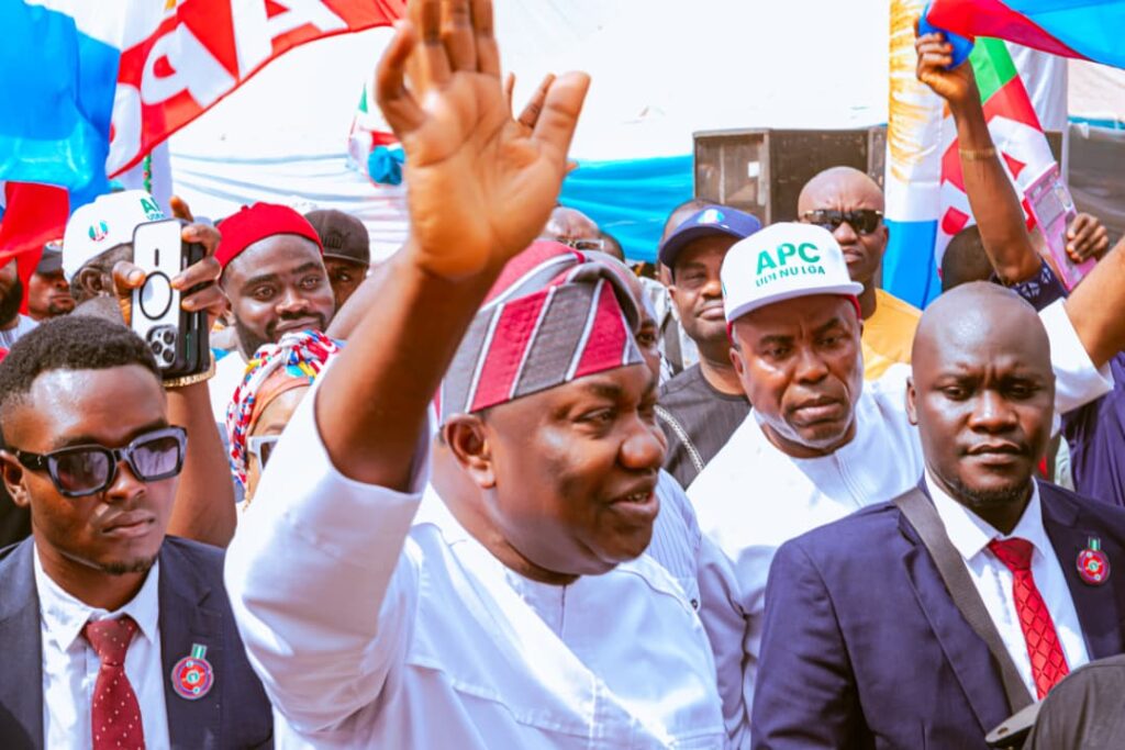 APC e-Registration: Ex-Enugu Governor and Ambassadorial Nominee, Ugwuanyi, Registers in His Ward