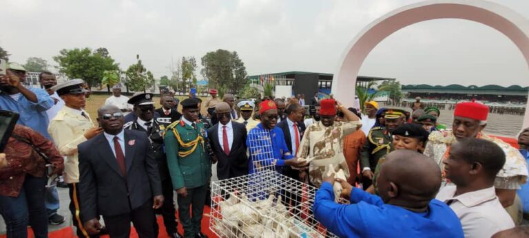 CP Orutugu, Soludo Lead Wreath-Laying Ceremony To Honour Fallen Officers In Anambra