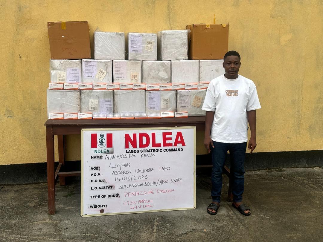 NDLEA arrests 74-year-old man with 11kg cocaine at Abuja airport
‎
