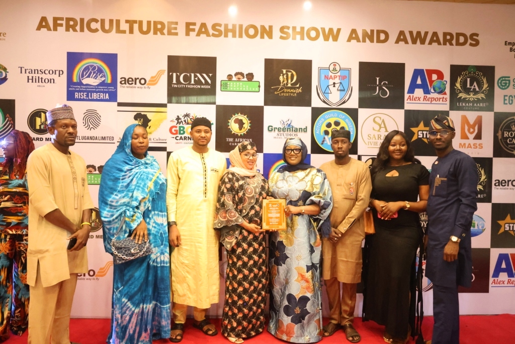 EFCC chairman Olukoyede receives African Boy Child Development Award  ‎