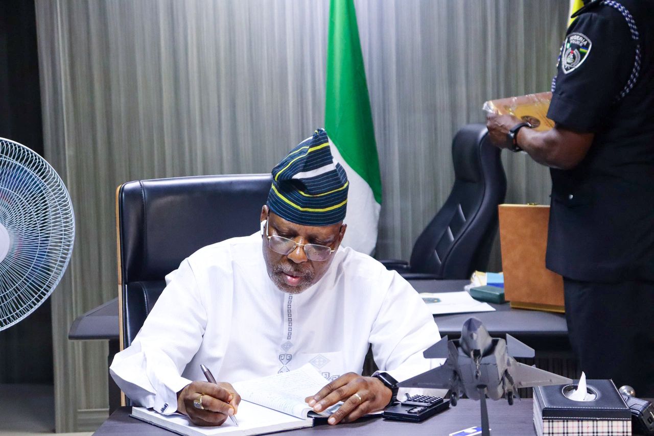 Lakanu Storms Lagos Police Command, Demands Transparency in Ongoing Recruitment
