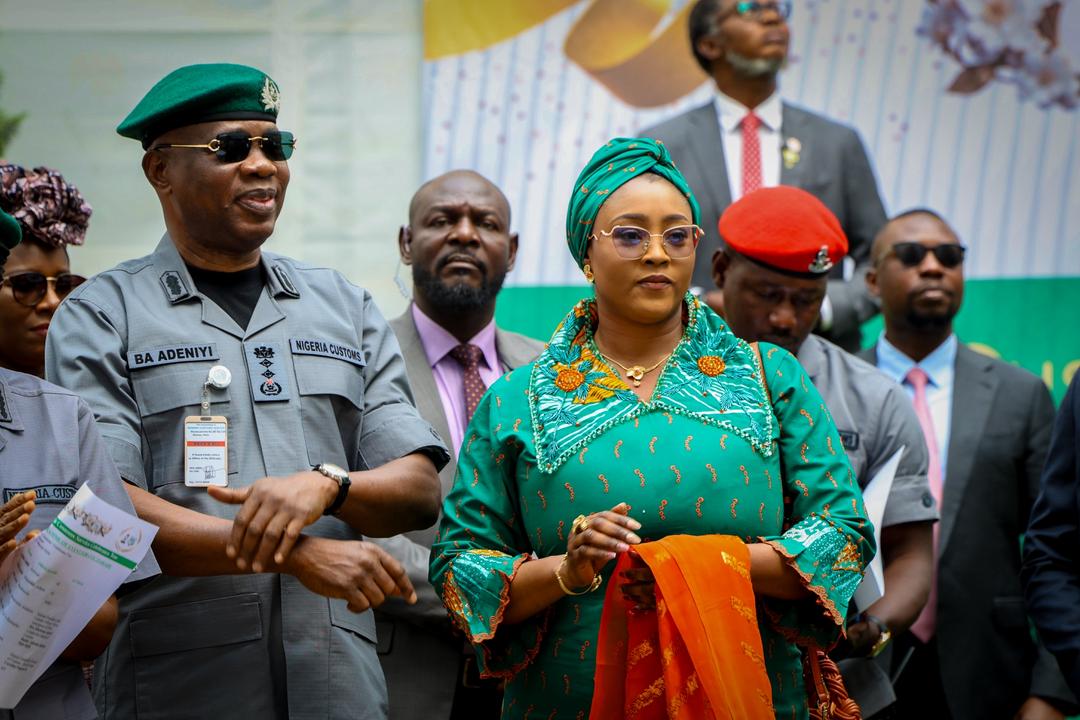 IWD 2026: CGC Adeniyi hosts surprise appreciation event for Customs women
‎