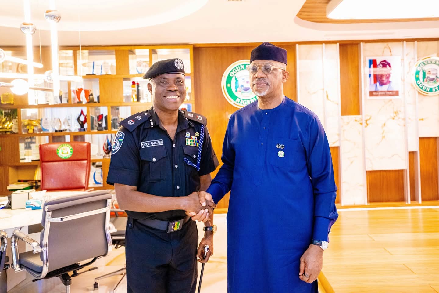 Ogun Governor Hosts New CP, Reaffirms Security as Top Priority
‎