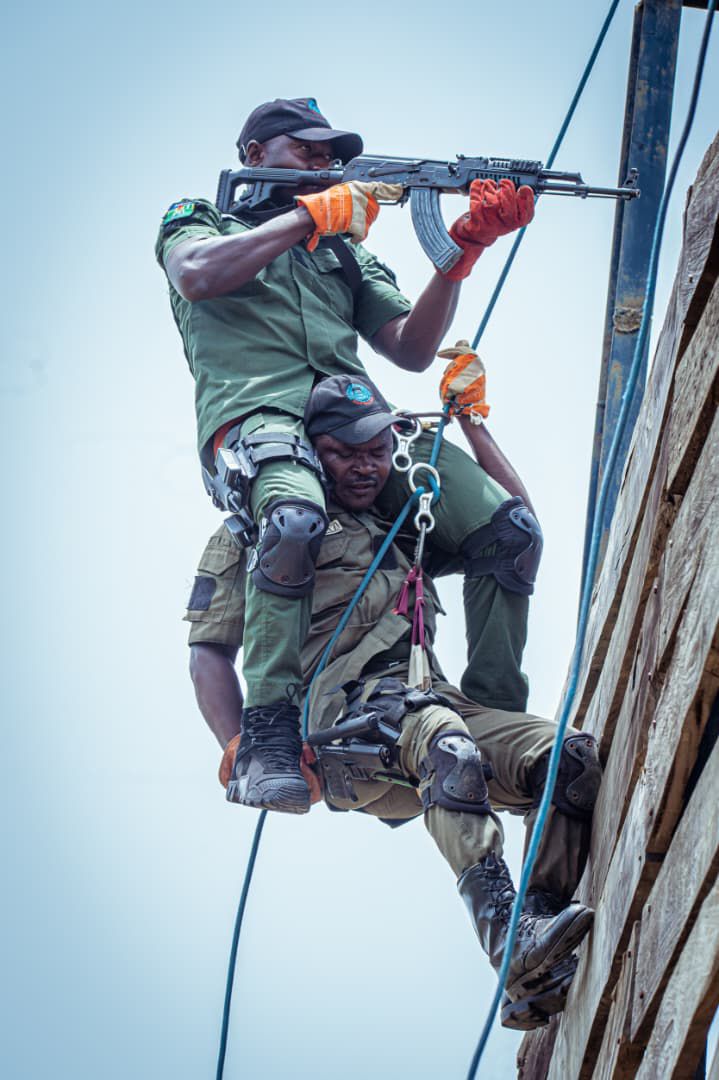 IGP Disu Reinforces Tactical Readiness, Officer Welfare at PMF Training Close in Ende Hills
‎