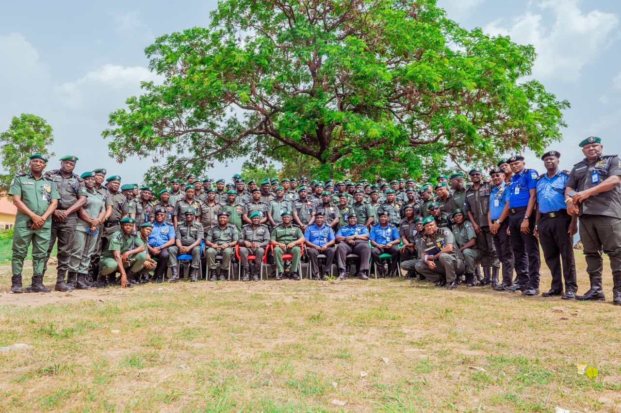 IGP Disu Reinforces Tactical Readiness, Officer Welfare at PMF Training Close in Ende Hills  ‎