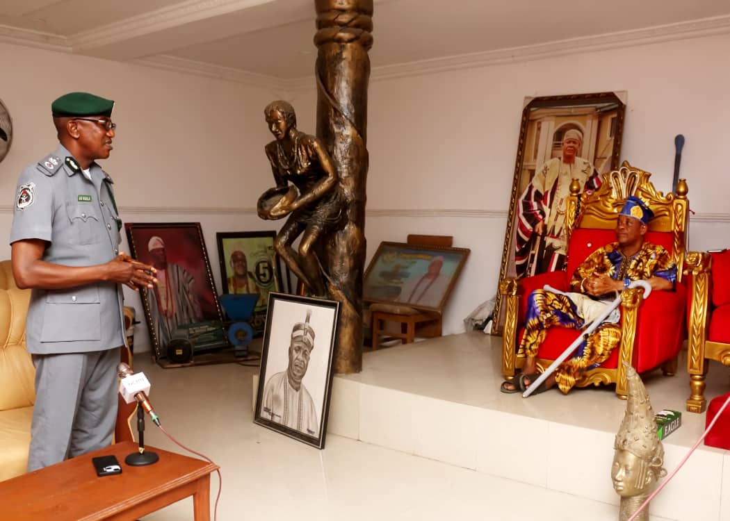 Seme Customs moves to dismantle trade barriers, deepens border diplomacy with traditional rulers, security agencies
‎
