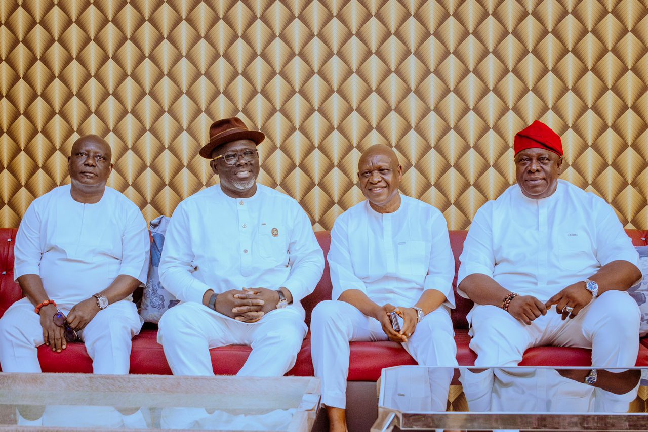 PRESIDENTIAL PRIMARY: Oborevwori Visits Emerhor, Rallies Massive Votes For Tinubu