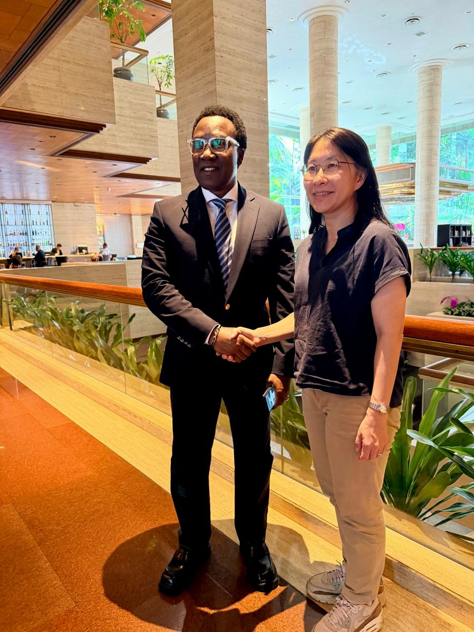 NiMet DG Anosike Meets KOH LI-NA, DG Meteorological Services of Singapore, on the Sidelines of Ecosperity Week 2026