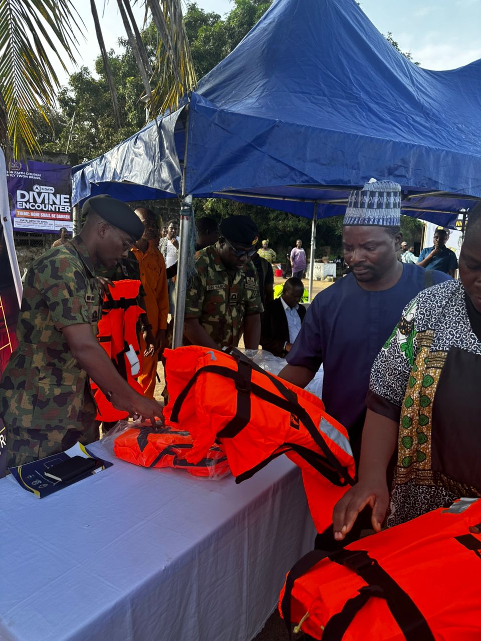 Nigerian Navy @70: FOB FORMOSO Distributes Free Life Jackets After Fatal Boat Mishaps in Bayelsa