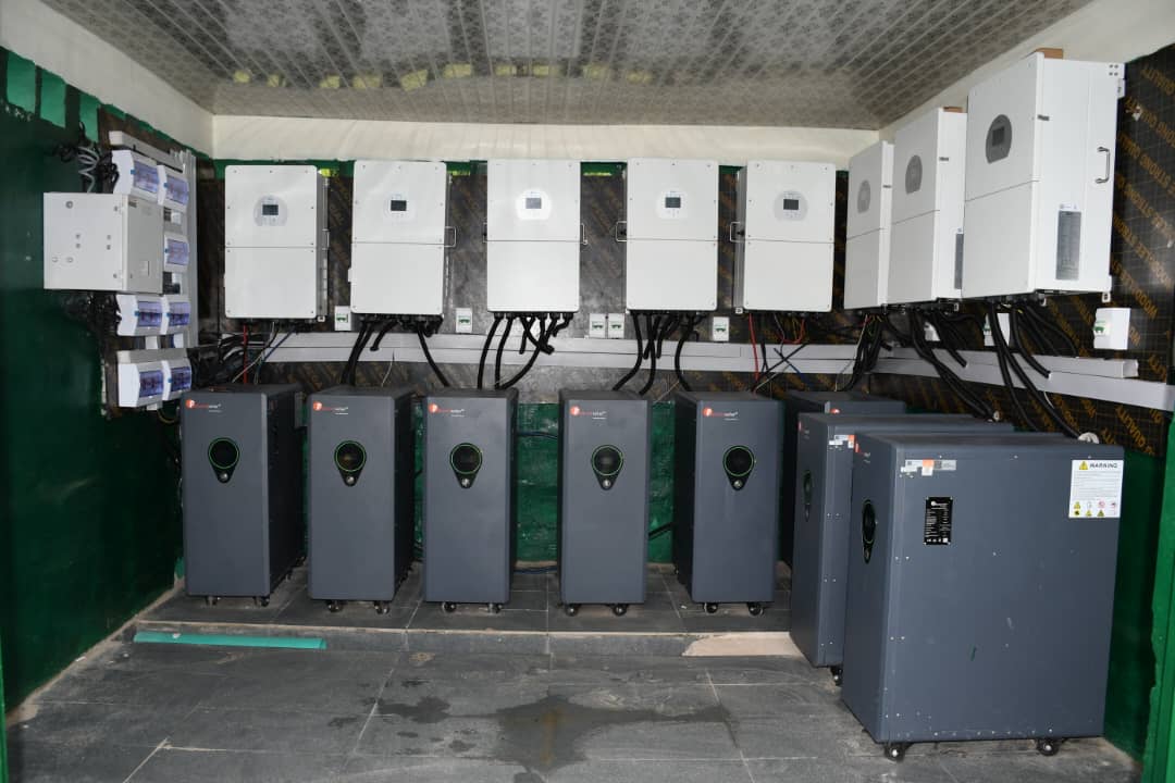 ‎Army Modernises Lagos Command School, Unveils Solar-Powered Security, CBT Facilities