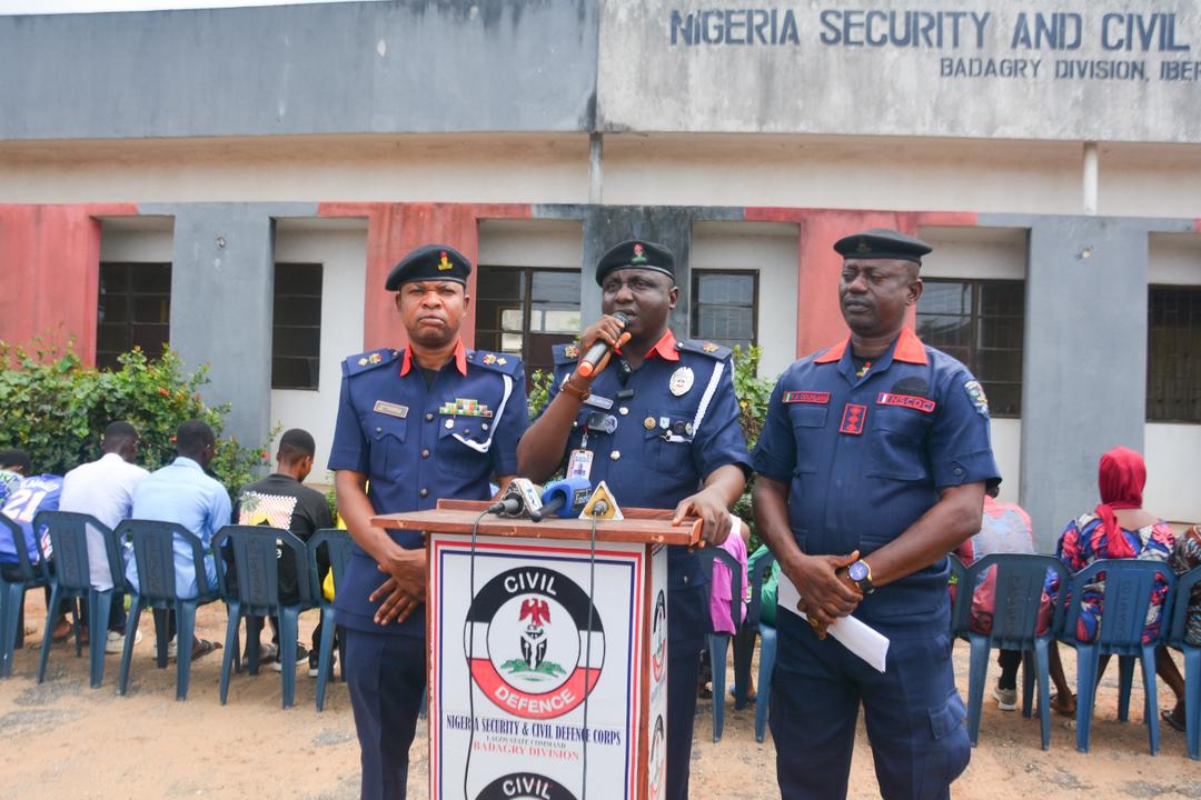 ‎NSCDC Busts Human Trafficking Syndicate in Lagos, Rescues 24 Victims, Arrests Four Foreign Nationals
‎
‎