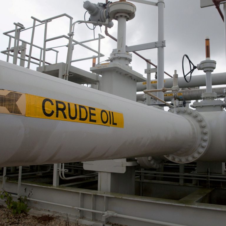 ‎Maritime Editors Raise Alarm Over Crude Oil Theft, Call for Urgent Government Action
‎
‎