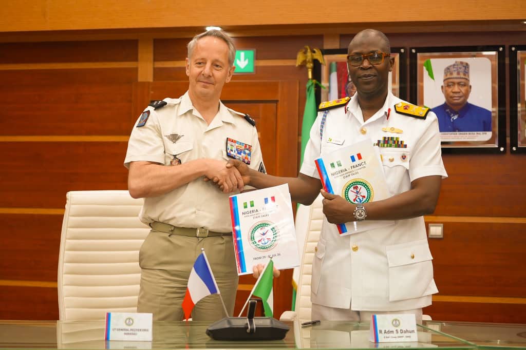 Nigeria, France deepen defence cooperation at high-level military talks
‎
‎
‎