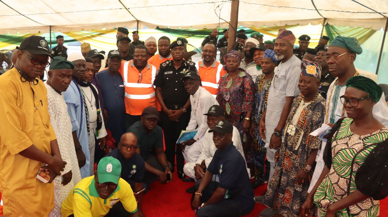 CP Ojajuni Rallies Traditional Rulers, LG, Corporate Leaders to Strengthen Ogun Security
 