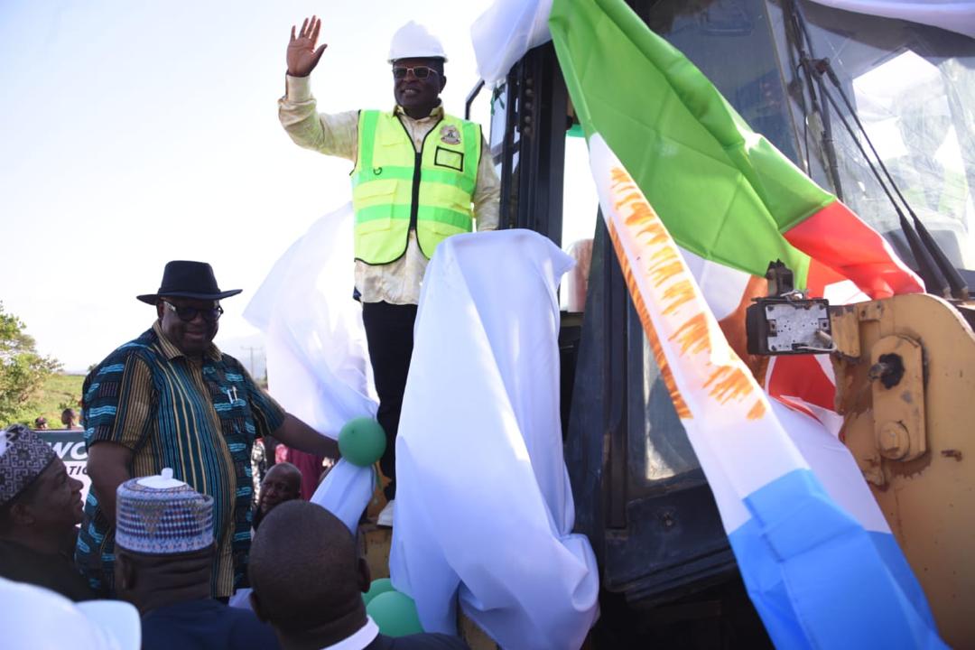 FG Flags Off Plateau Road Rehabilitation as Umahi Receives Ngas Chieftaincy Title