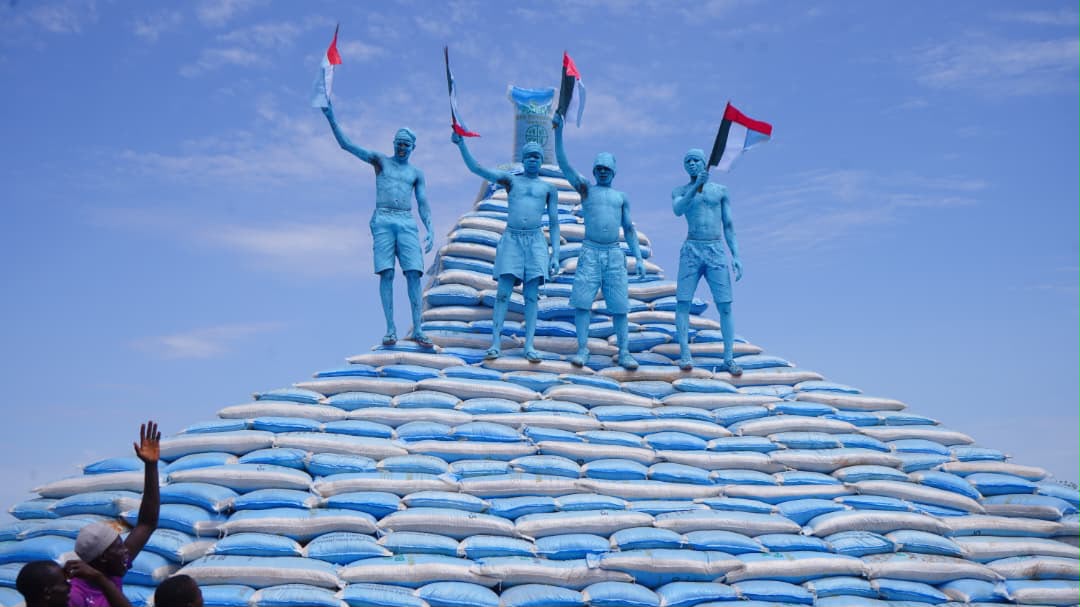 Borno: Zulum unveils 50% off fertiliser sale, free farm implement for 120,000 smallholder farmers
    