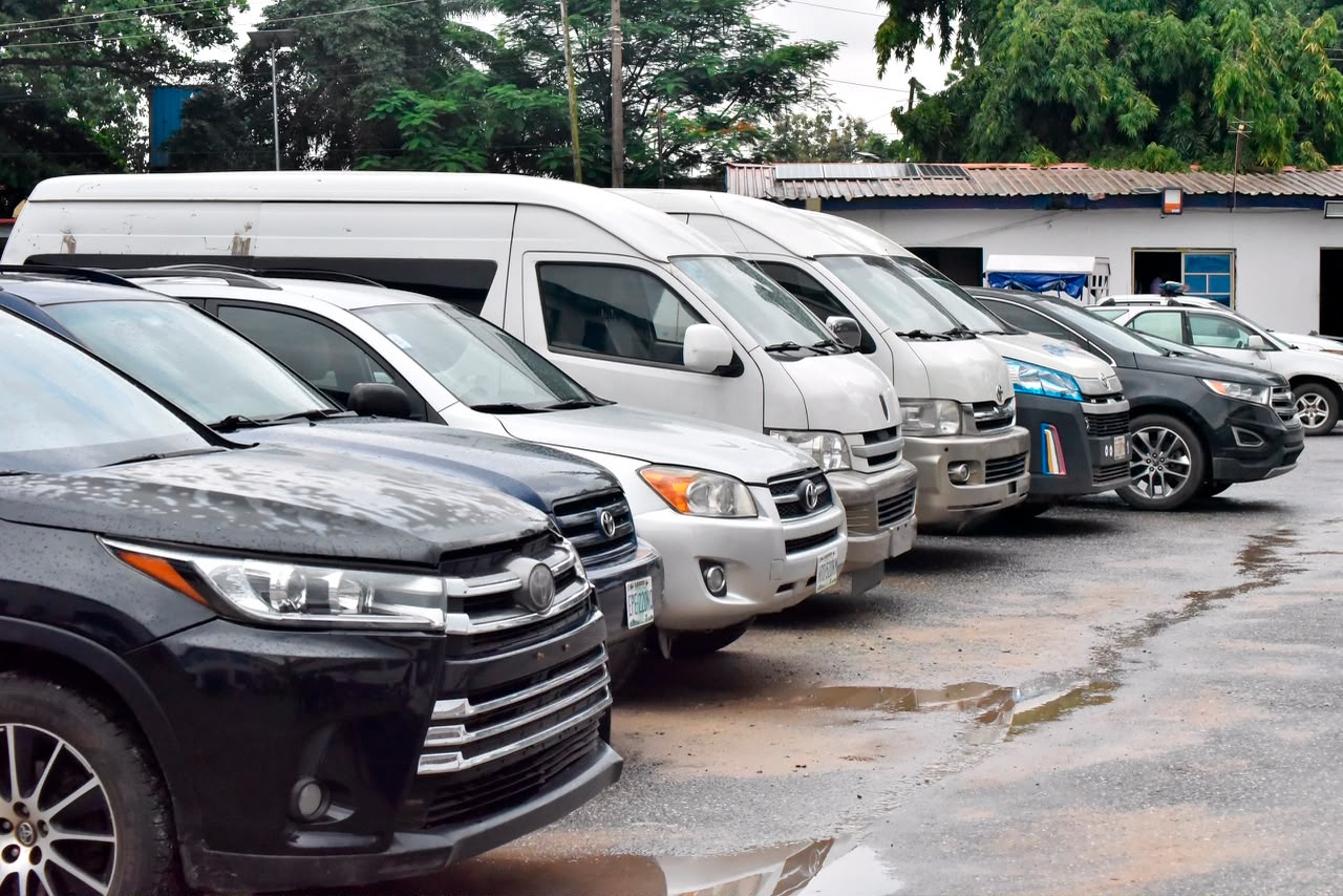Lagos Police Uncover Vehicle Fraud Syndicate, Recover Exotic Vehicles
‎
