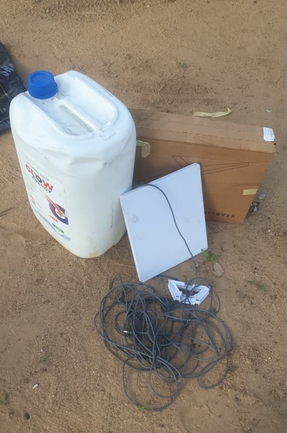 ‎Troops Arrest Six Suspected Terrorist Logistics Suppliers, Recover Starlink Device, 202 Cartons of Herbicides in Borno
‎
‎