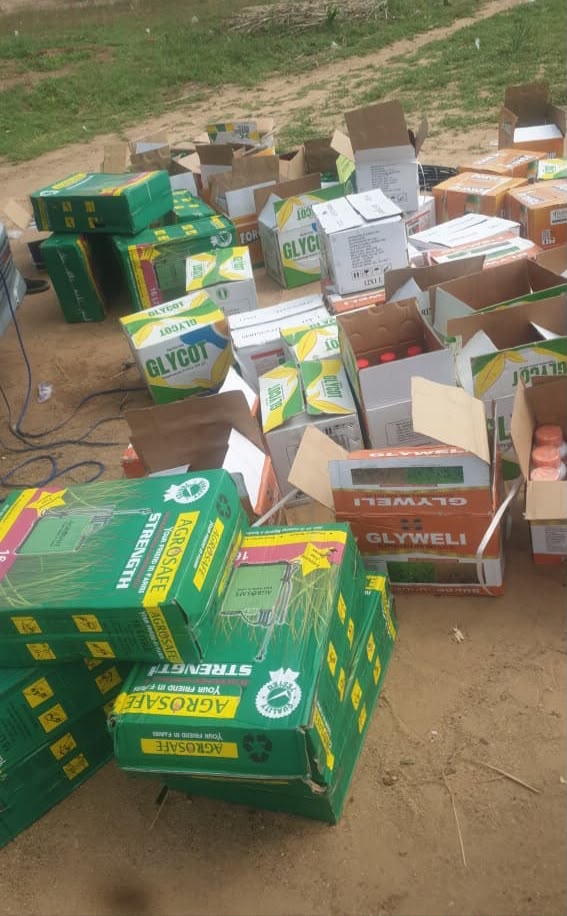 ‎Troops Arrest Six Suspected Terrorist Logistics Suppliers, Recover Starlink Device, 202 Cartons of Herbicides in Borno
‎
‎