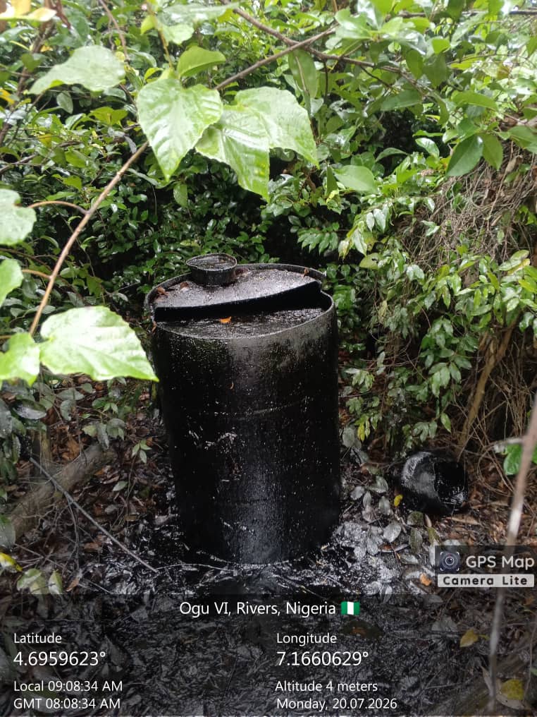 ‎Navy Foils Illegal Refinery Expansion, Recovers 104,000 Litres of Suspected Stolen Crude in Rivers
‎
‎