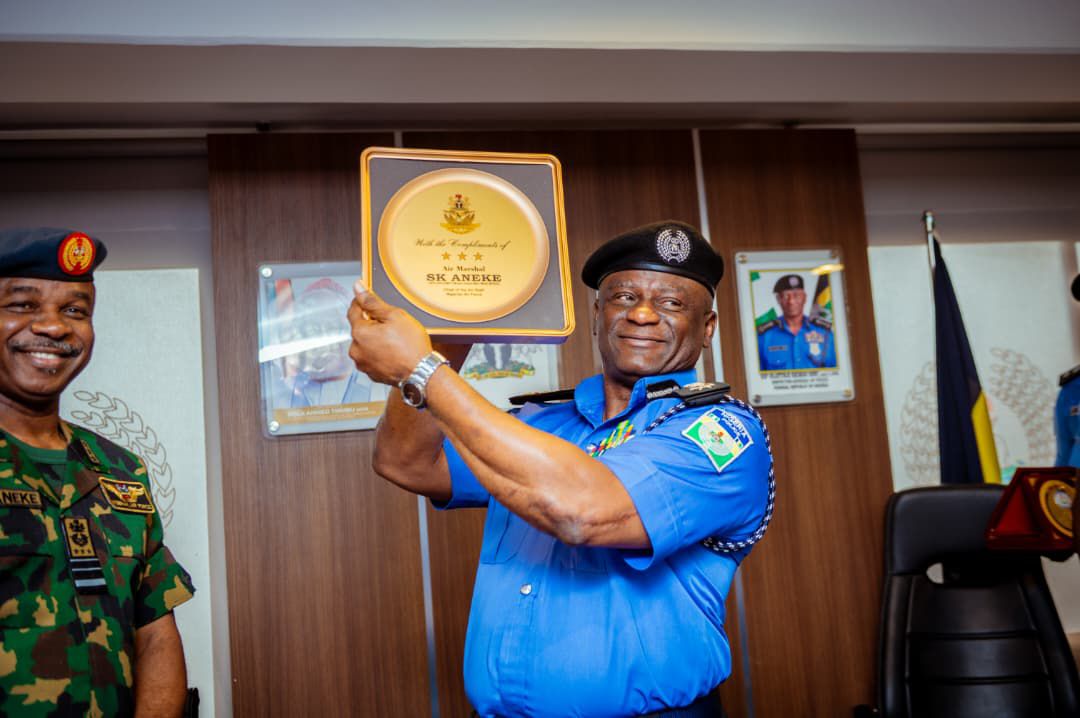 IGP Disu, Air Chief Strengthen Police-Air Force Partnership Against Insecurity