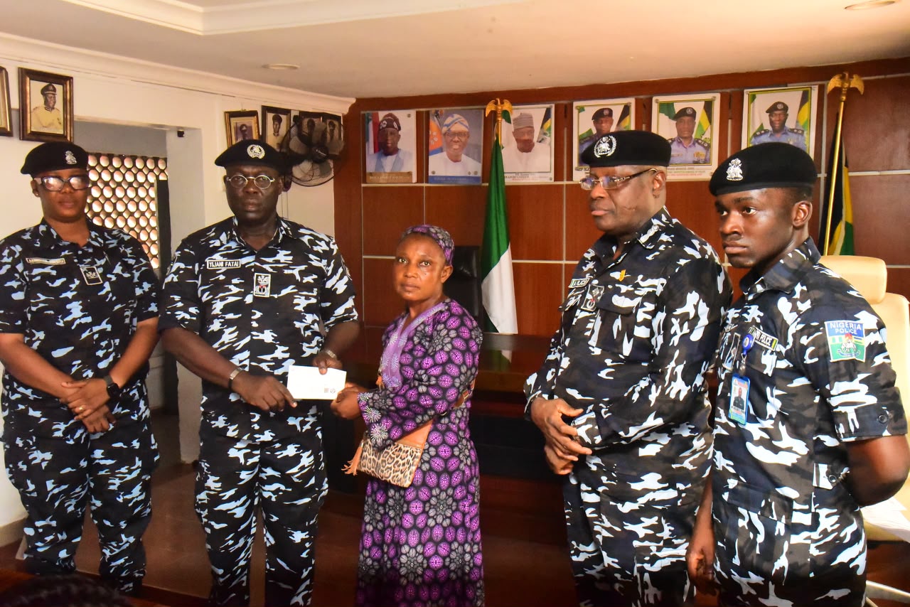 Lagos CP Presents ₦89.2m Insurance Cheques to Families of 157 Fallen Police Officers
