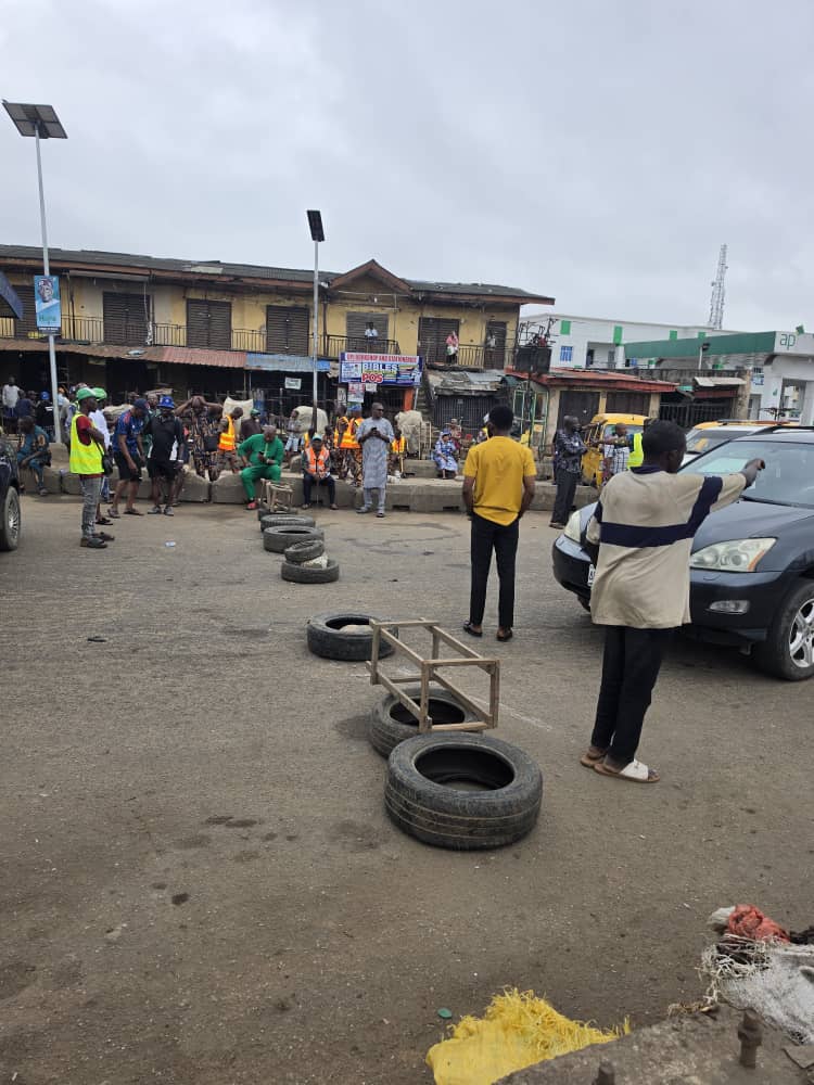 Lagos sanitation: Lawyer threatens legal action over restriction of movement