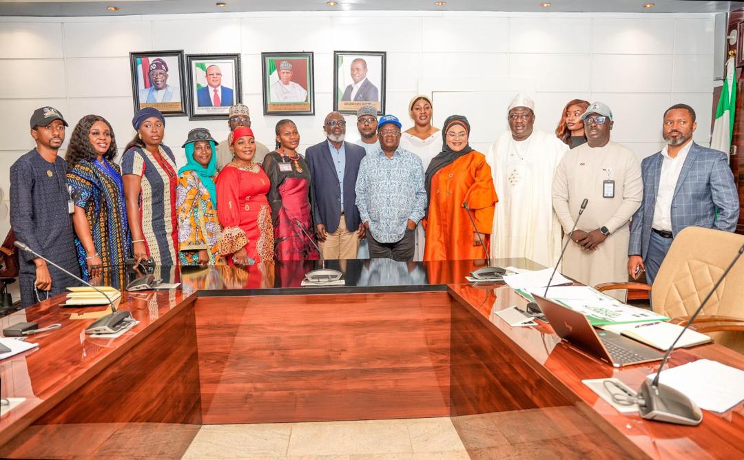 Umahi Inaugurates Infrastructure Team for Tinubu’s 2027 APC Campaign