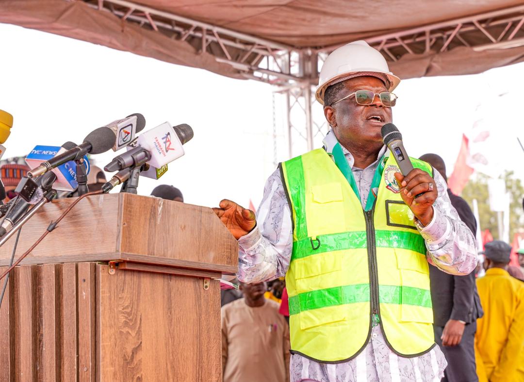 FG Commissions 30.58km Abuja–Kano Expressway Section, Umahi Says
