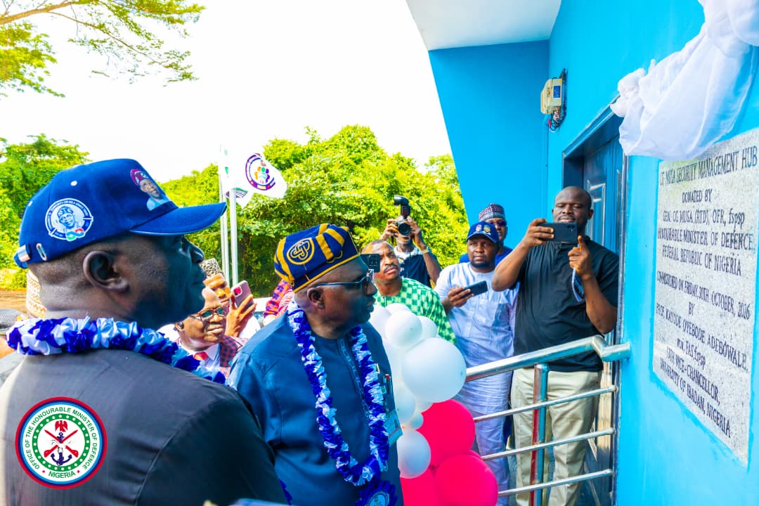 Defence minister seeks stronger university-security agency partnership